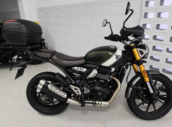 TRIUMPH SCRAMBLER 400 X TRIUMPH SCRAMBLER 400 X
